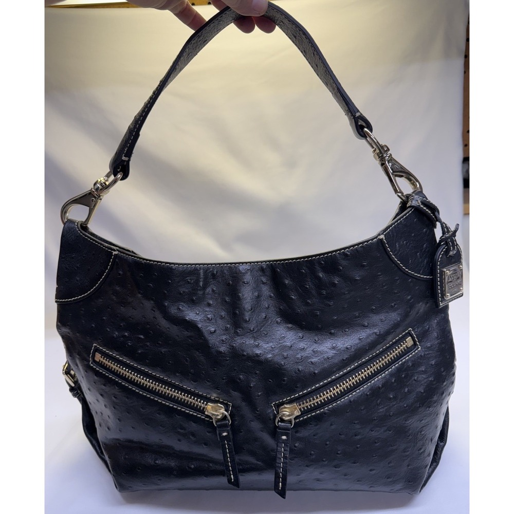 Vtg Dooney & Bourke Black Leather Ostrich Embossed Hobo Style Handbag Purse